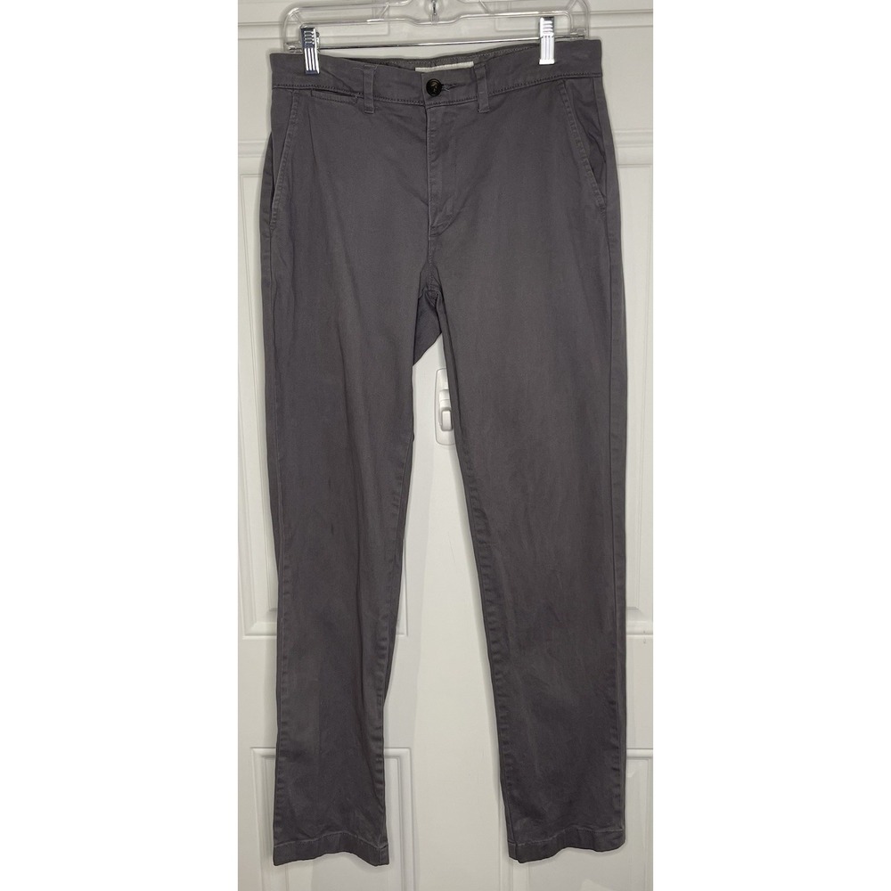 Amazon Essentials Men's 30 X 32 Gray Athletic Chino Slacks Casual Stretch Pants